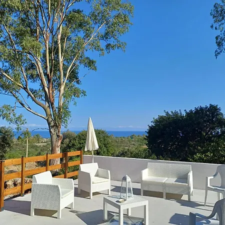 Oikos Casa de Férias